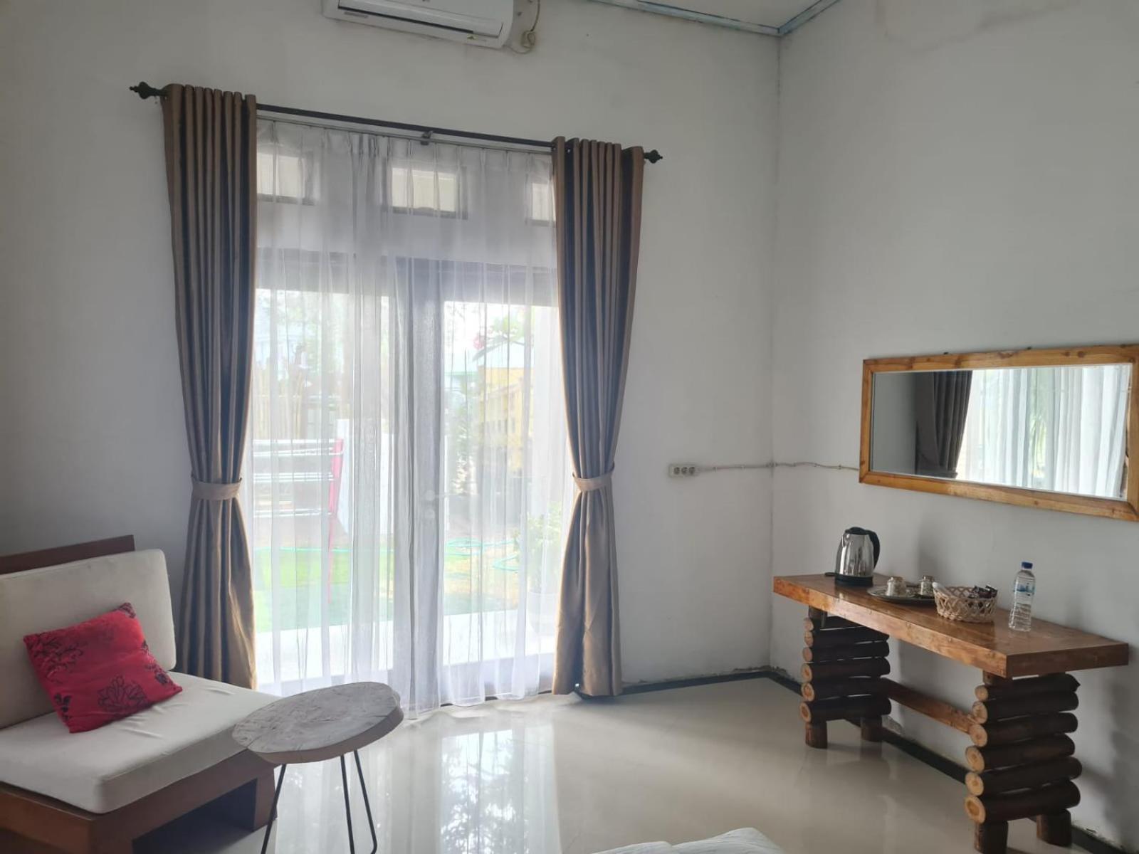 Inang Amang Homestay Labuan Bajo Dış mekan fotoğraf
