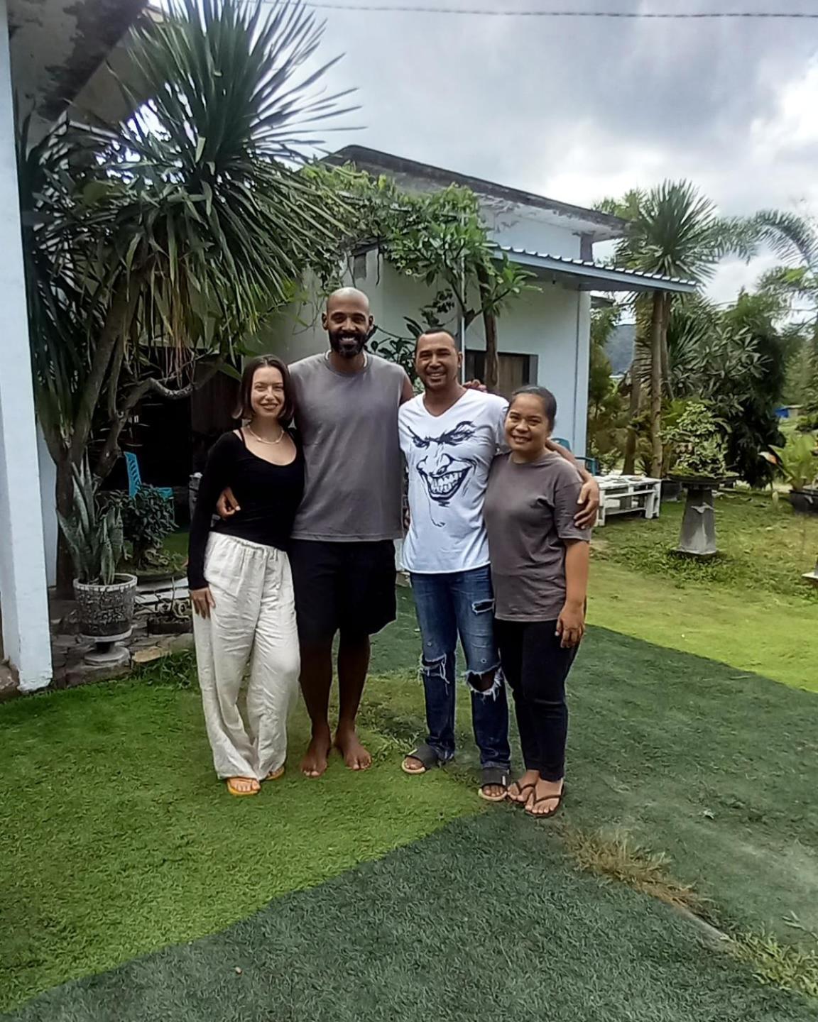 Inang Amang Homestay Labuan Bajo Dış mekan fotoğraf